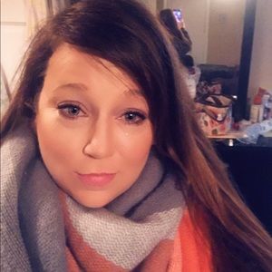 Meet your Posher, Tonya